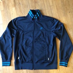 Men’s Nike track jacket large. Navy and teal.